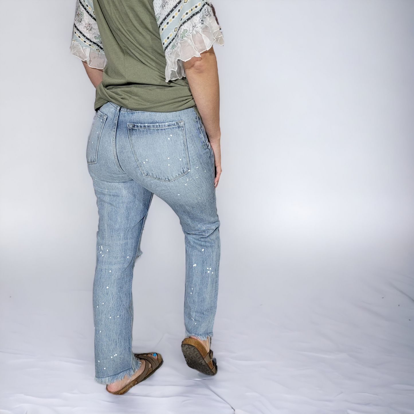 Kan Can High Rise Distressed Slim Straight Jeans