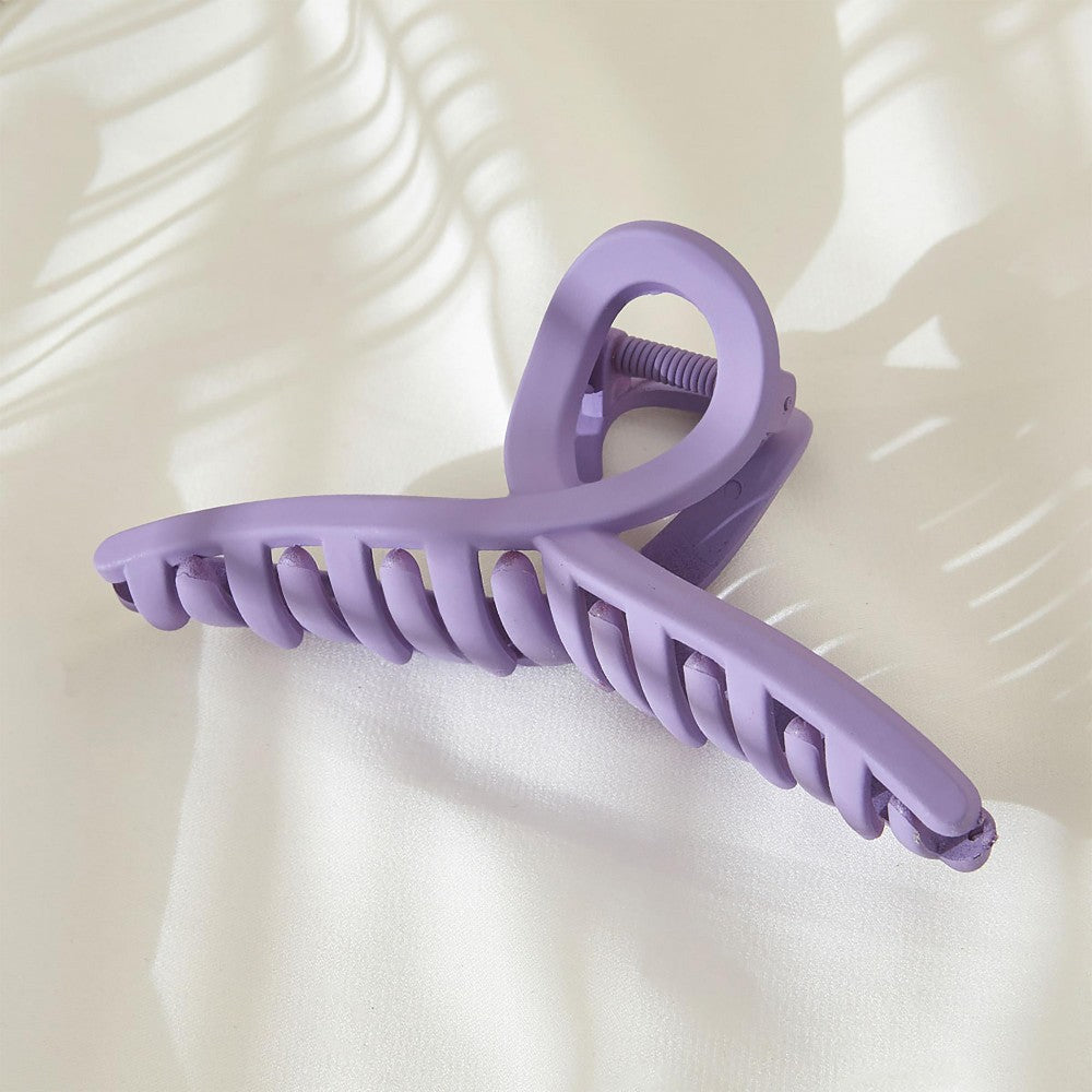 Criss Cross Matte Hair Claw
