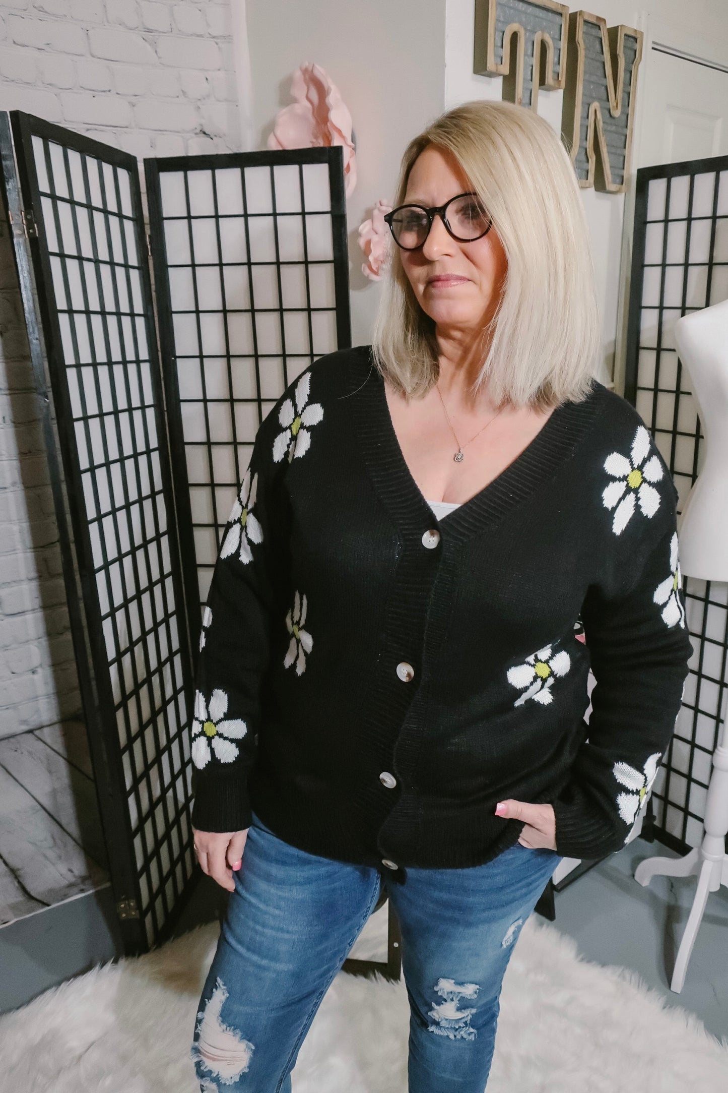 Daisy for Days Cardigan