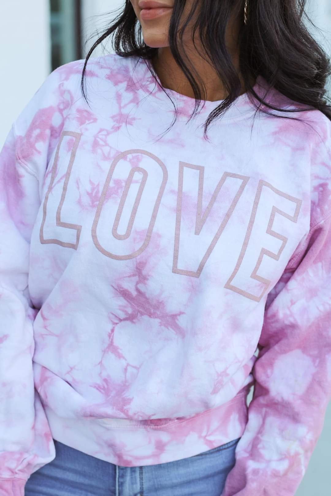 "Love" Rose Dyed Graphic Sweatshirt